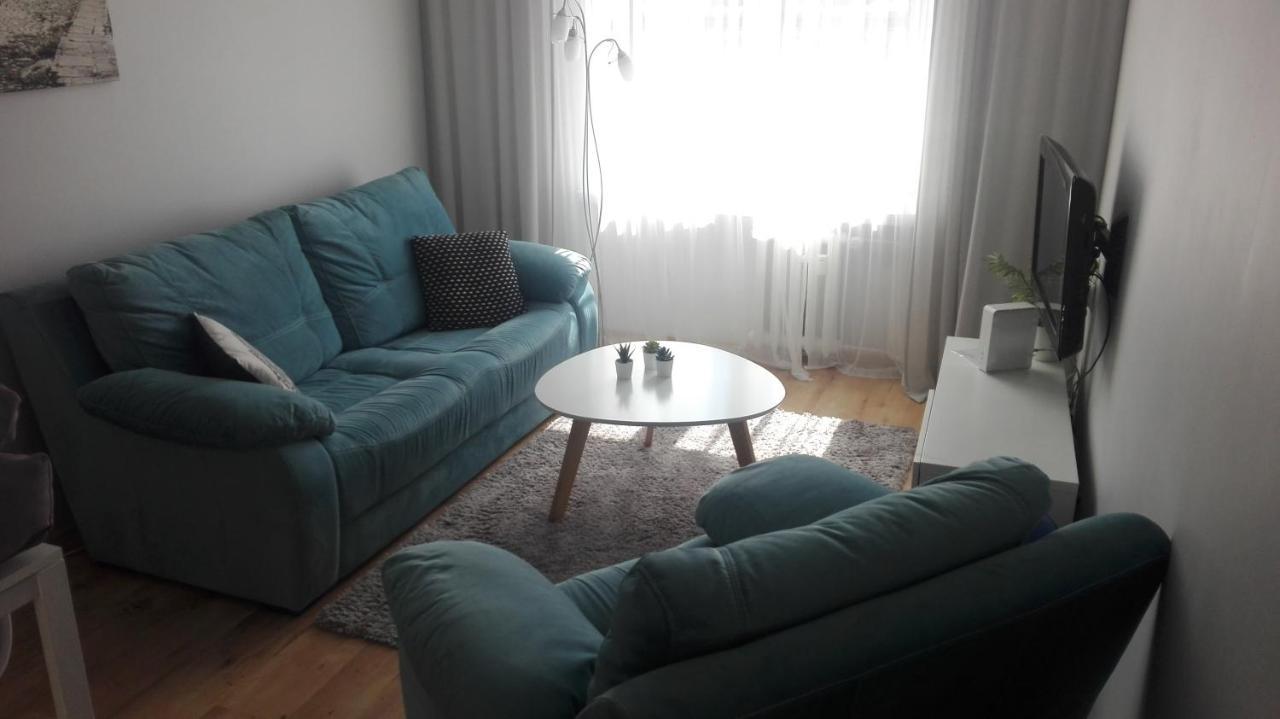 Powstancow Wielkopolskich 12 Poznan Bagian luar foto