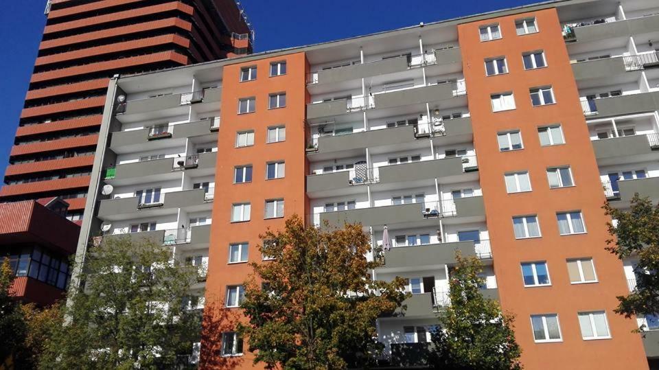 Powstancow Wielkopolskich 12 Poznan Bagian luar foto